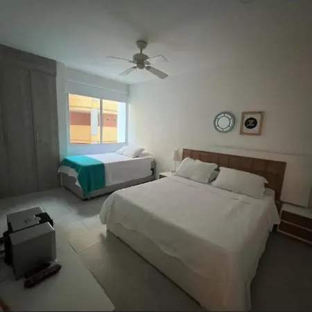 Apartment 3m9-11 Of 3 Oceanfront Bedrooms With Pool *